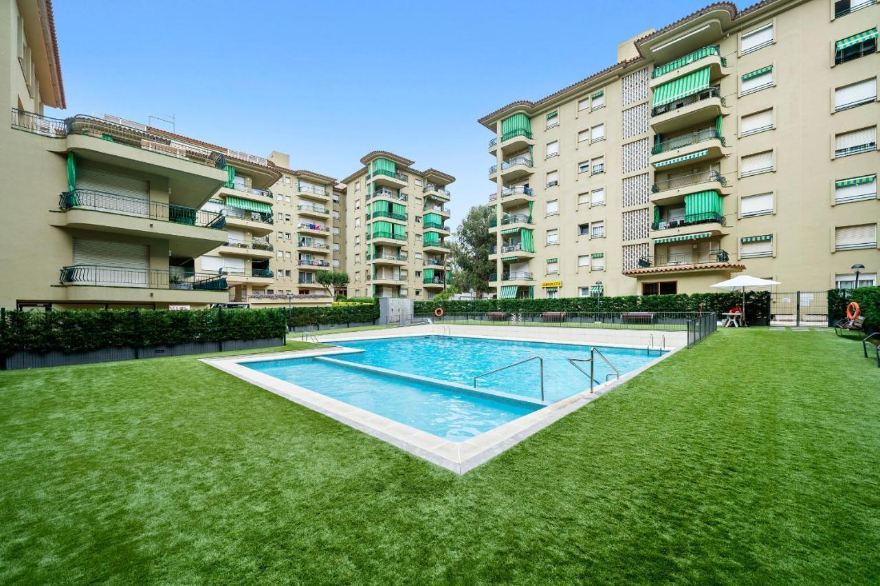Hauzify I Apartament Estrella Platja d'Aro Eksteriør bilde